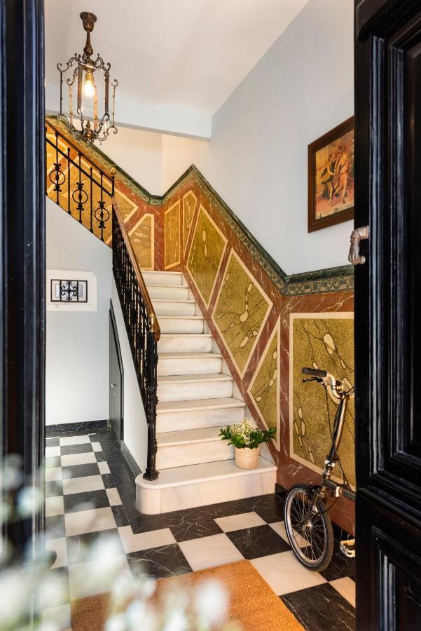 Imperial Luxury Apartment Севілья Екстер'єр фото